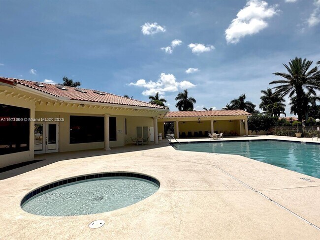 Building Photo - 1501 Windorah Way