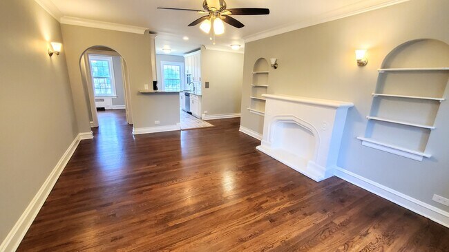 Building Photo - 29 N Brainard Ave