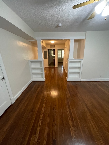 Building Photo - 4630 New Hampshire Ave NW