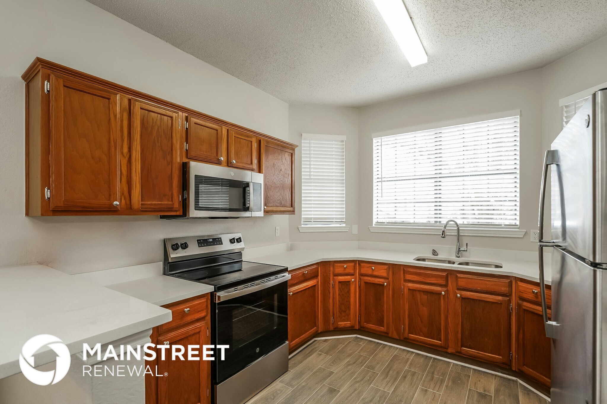 Building Photo - 1409 Hackamore St