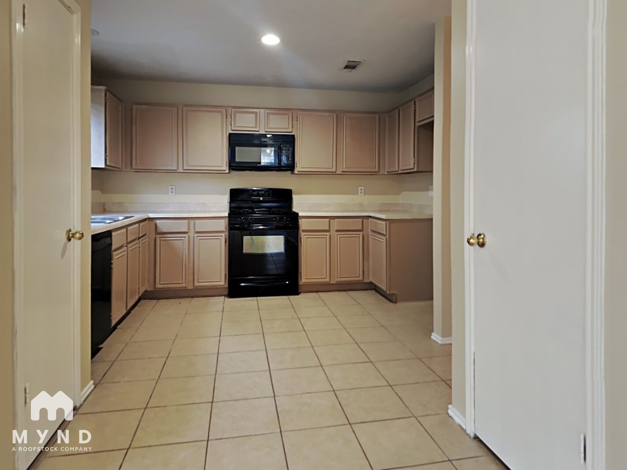 Building Photo - 2530 Chestnut Mills Rd