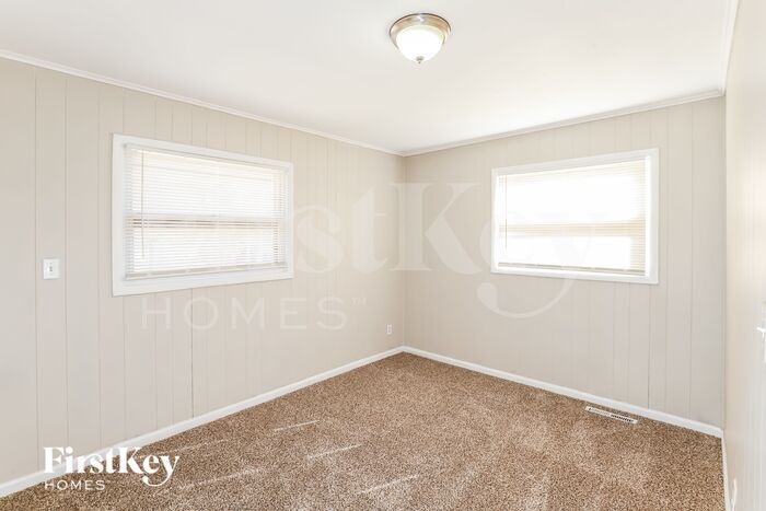 Building Photo - 1103 Cowden Dr