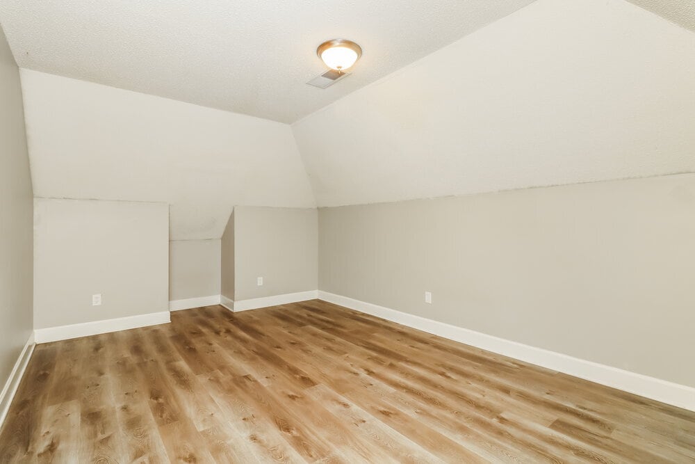 Building Photo - 4048 Golfview Ct