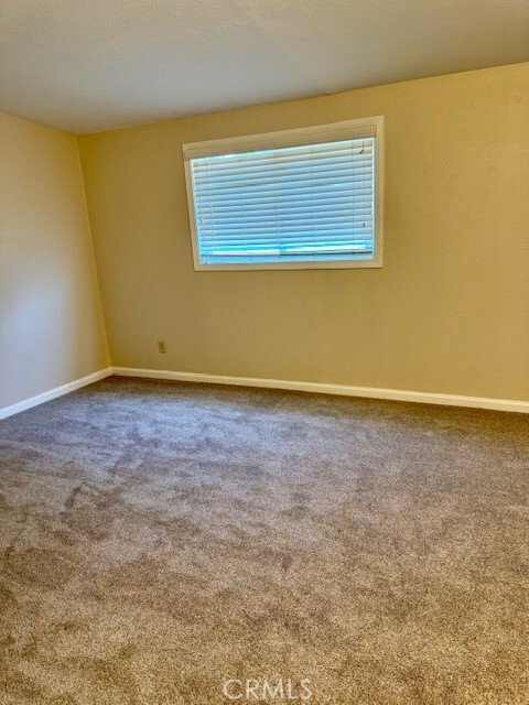 Building Photo - 5055 Cambridge Ave