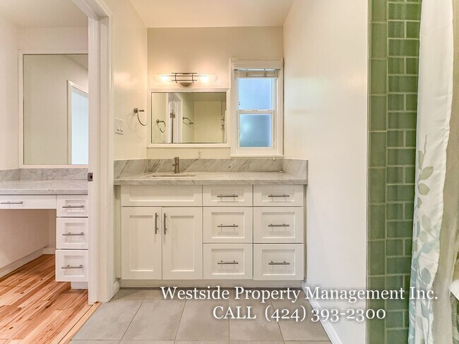 Building Photo - 846 Stanford St