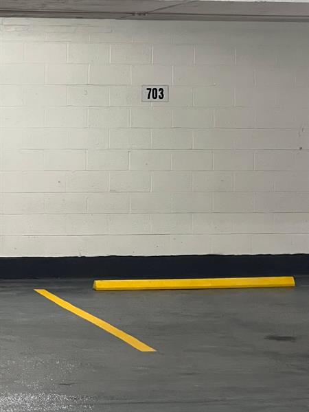 Building Photo - 400 N Surf Rd