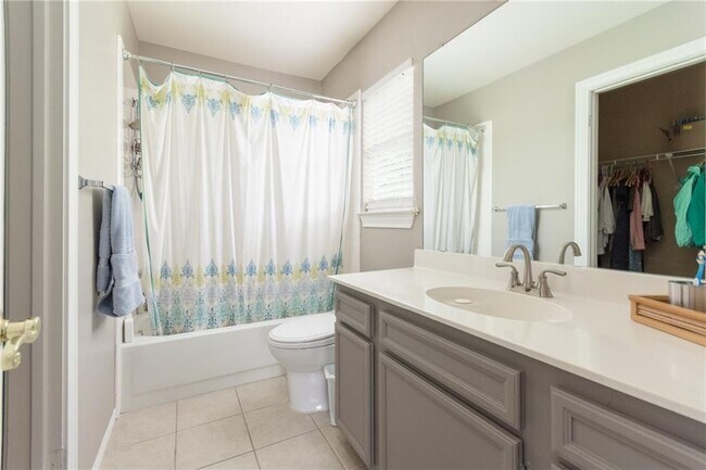 Building Photo - 6300 Redgate Ct