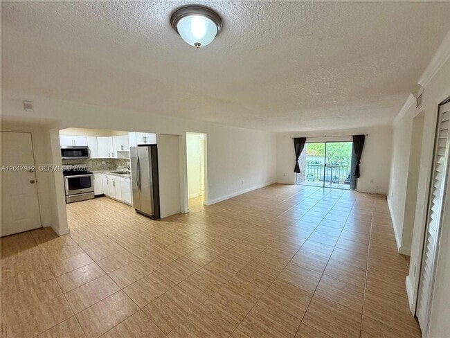 Building Photo - 9429 SW 76th St