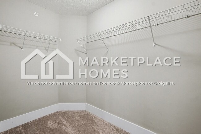 Building Photo - 2437/106 Bell St