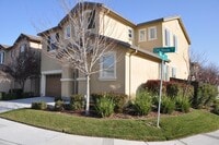 Building Photo - 5400 Cliff House Way