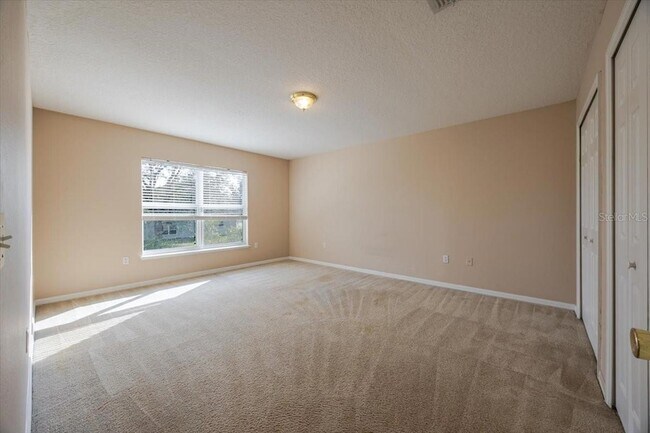 Building Photo - 163 Jocelyn Dr