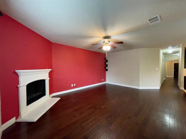 Building Photo - 15829 Langsdale St
