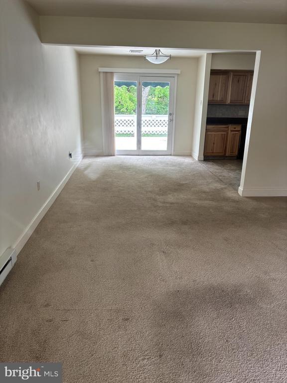 Building Photo - 2435 Welsh Dr