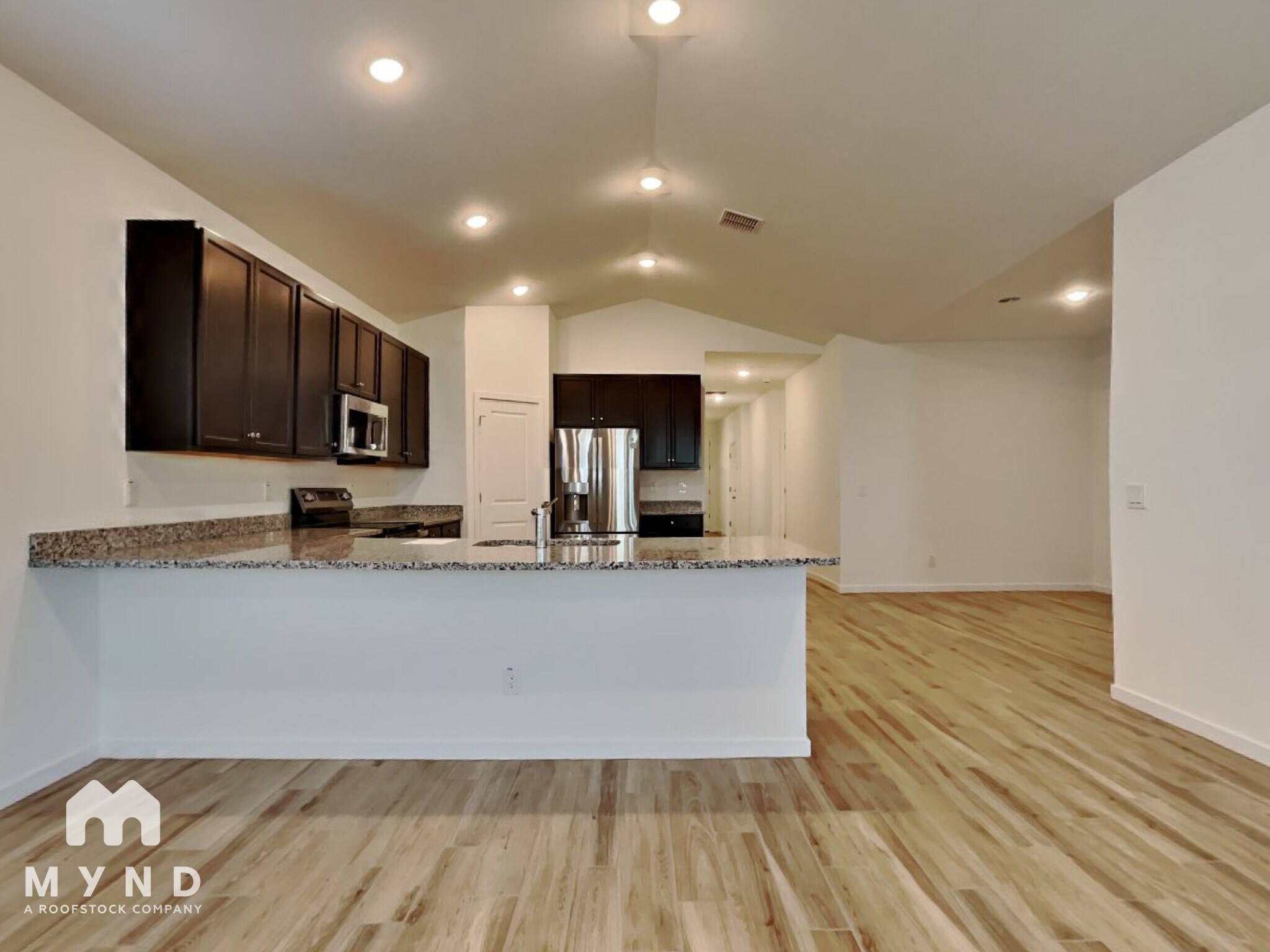 Building Photo - 7918 N 79th Ave