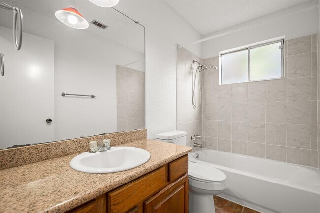 Building Photo - 12701 Europa Ln