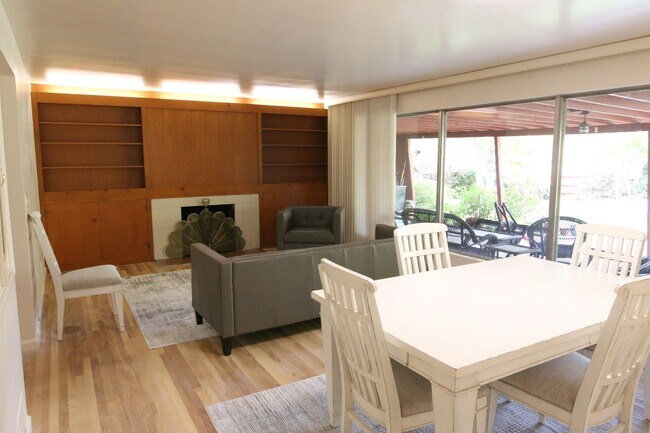 Building Photo - Lovely Home For Rent In Orem, UT