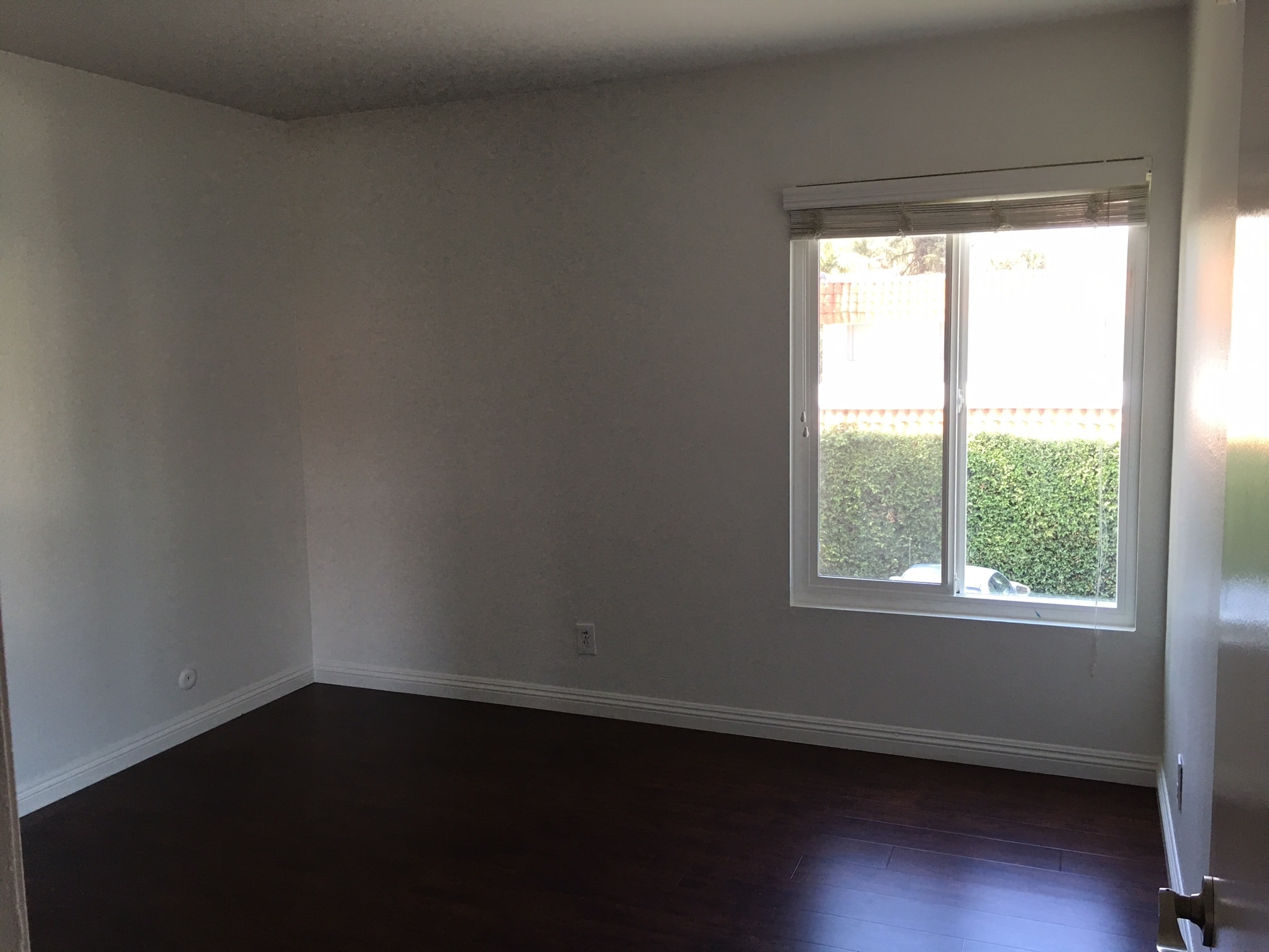 Two bedrooms - 5700 Etiwanda Ave