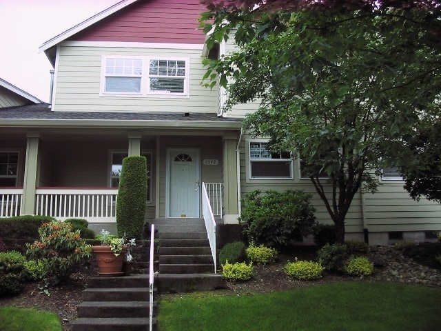 Primary Photo - DUPONT! 3 BEDROOM 2.5 BATH CONDO WITH 2 CA...