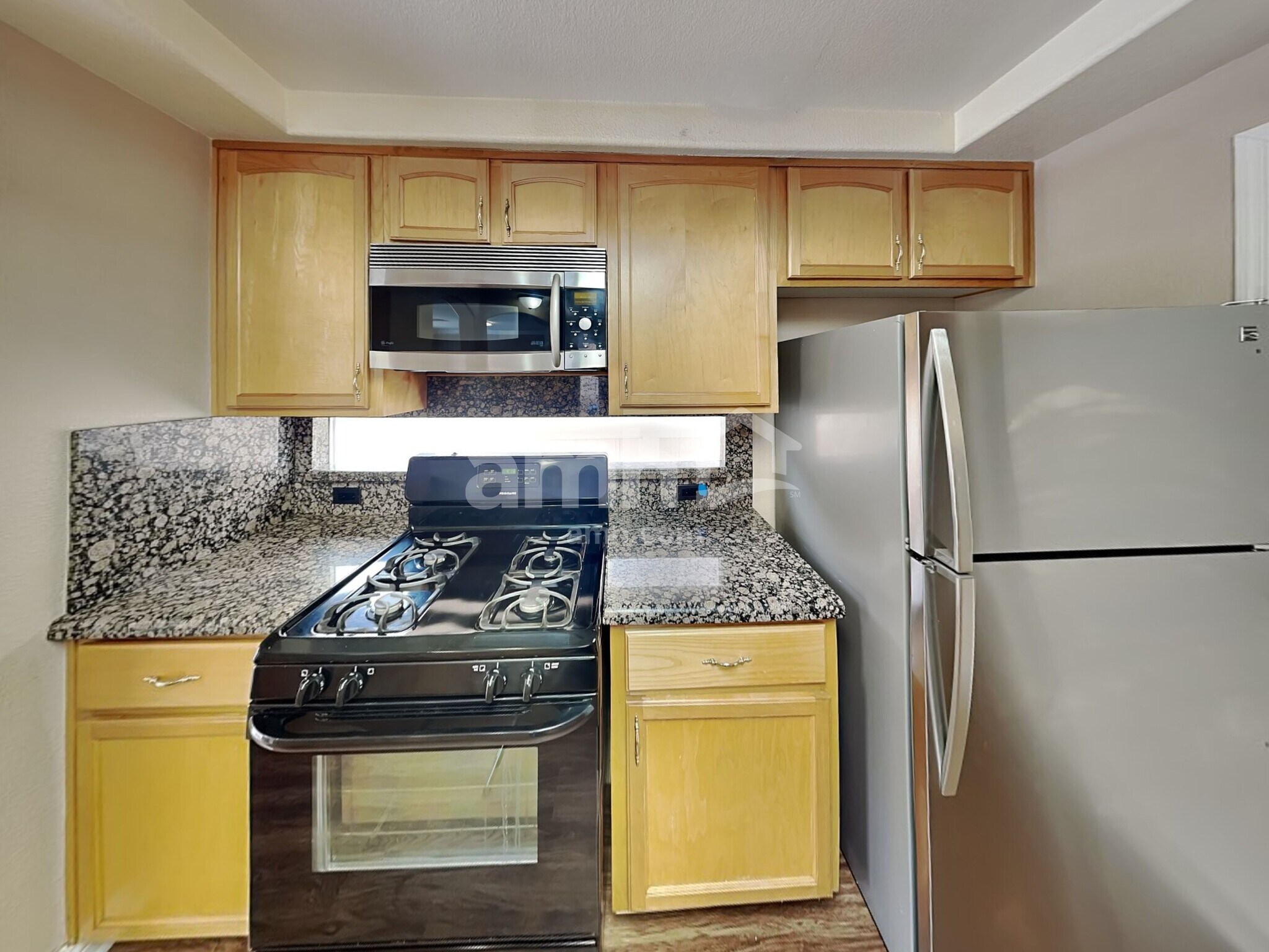 Building Photo - 9740 Powell Plateau Ct