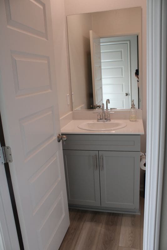 Building Photo - 40885 Melrose Dr