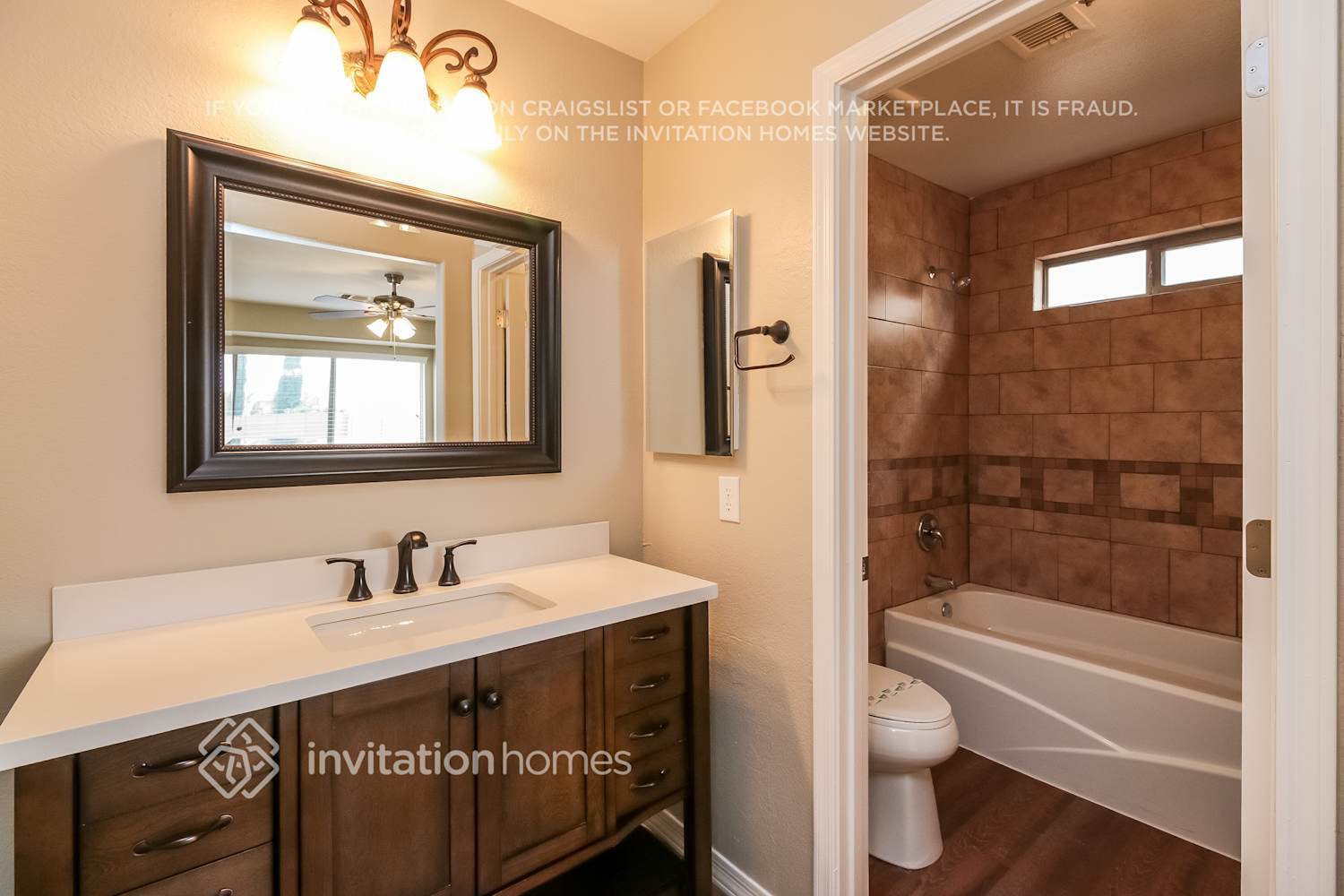 Building Photo - 30737 N Royal Oak Way