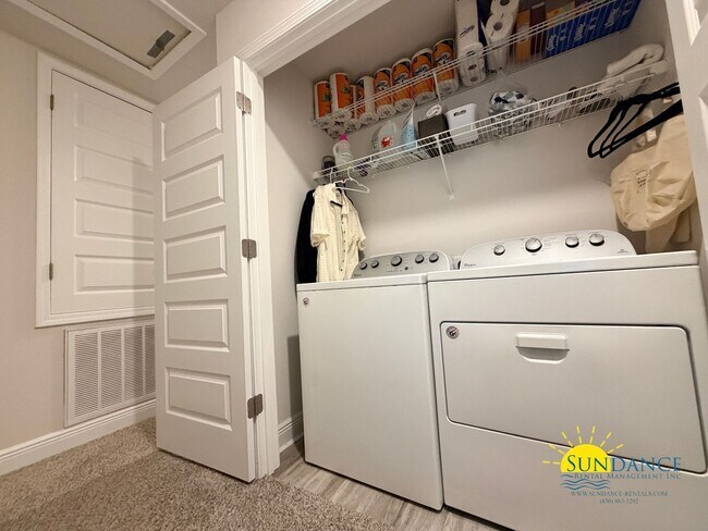 Building Photo - Beautiful 3BR Townhome with Smart Home Features Near Eglin & Hurlburt Field!