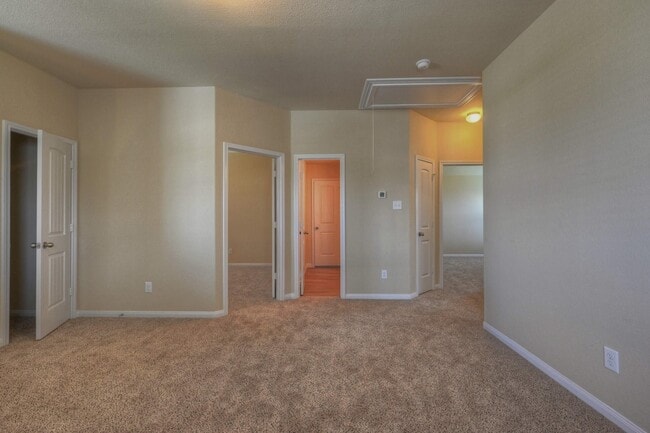 Building Photo - 17131 Devon Dogwood Trail