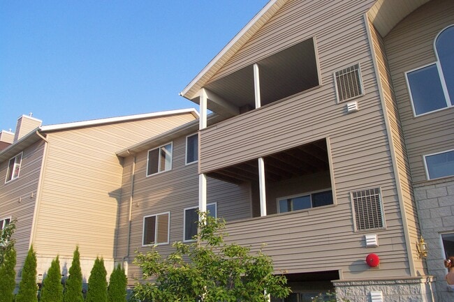 Building Photo - 8522 Jasonville Ct SE