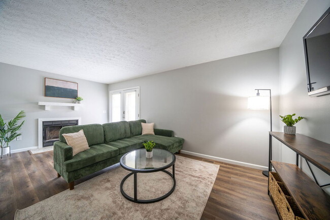 Building Photo - 3166 Griggsview Ct