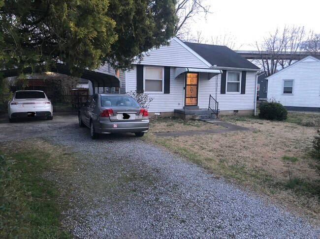 Building Photo - 5403 Georgia Ave