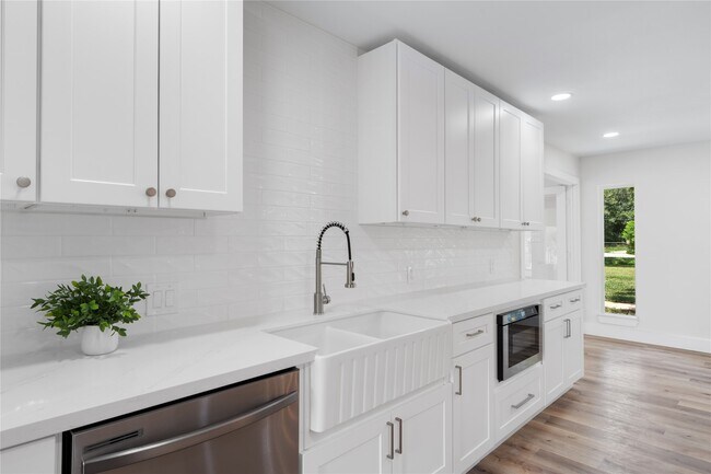Building Photo - 12019 Beth Ln