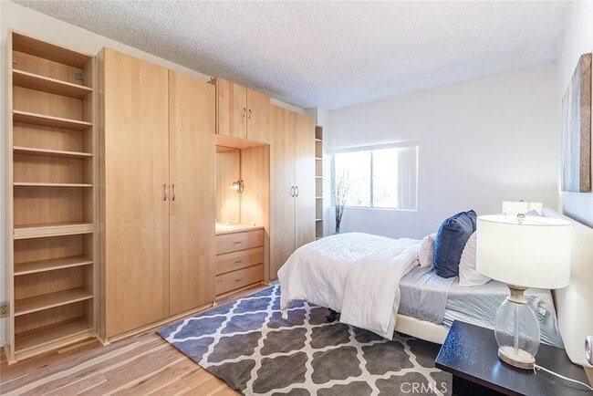 Building Photo - 1155 N Brand Blvd