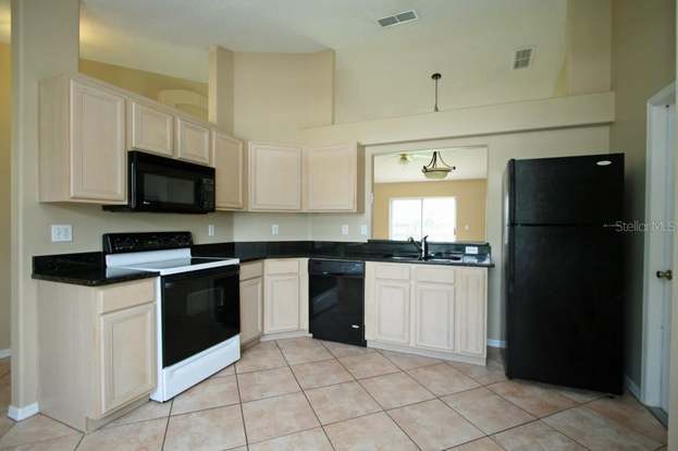 Building Photo - 13820 Eagleridge Ct