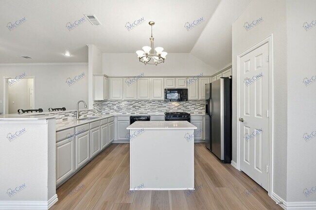 Building Photo - 309 Canterbury Dr