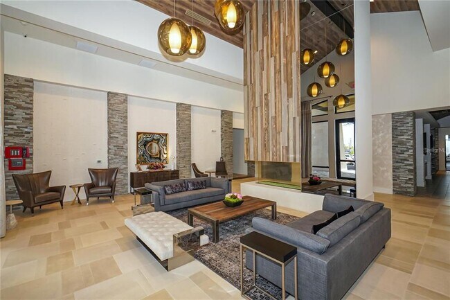 Building Photo - 13510 Messina Loop