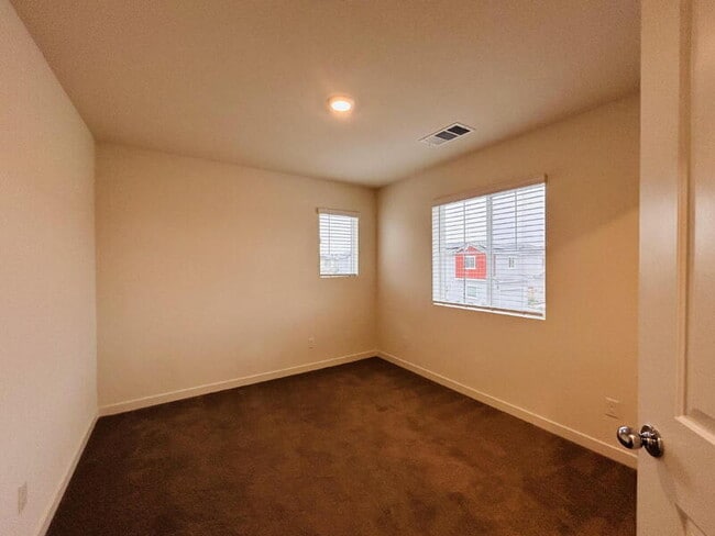 Building Photo - 5312 Molino Cir