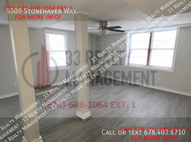 Building Photo - 5509 Stonehaven Way