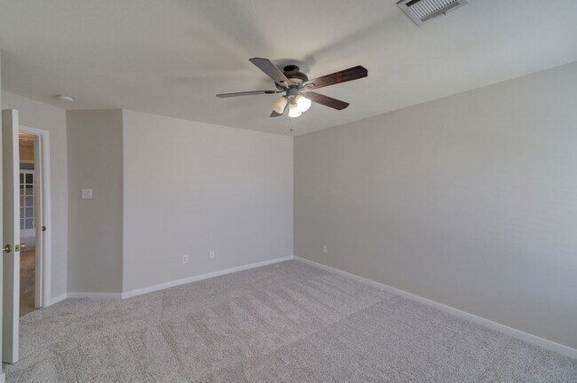 Building Photo - 29003 W Pecos River Ct