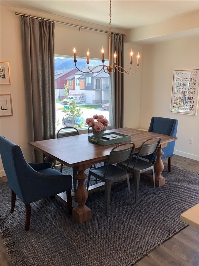 Building Photo - Luxury Bluffdale 4 Bedroom Town Home