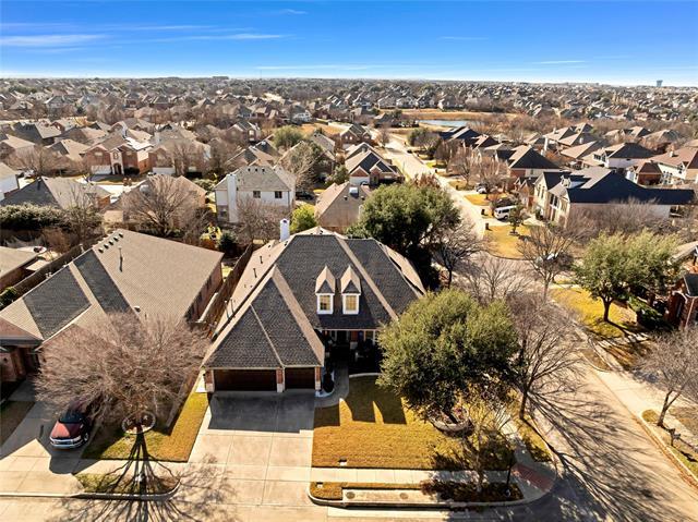 Building Photo - 4937 Bellflower Way