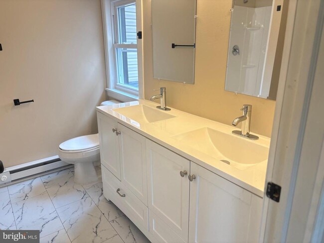 Building Photo - 14 West Ave