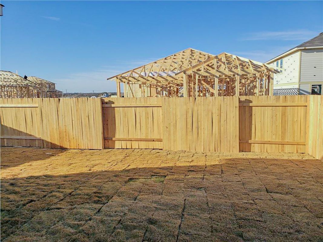 Building Photo - 221 El Dorado Rd