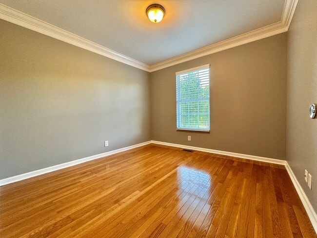 Building Photo - 3 Bedroom, 2.5 Bathroom w/ Bonus Room and 2 Car Garage in McKay's Mill