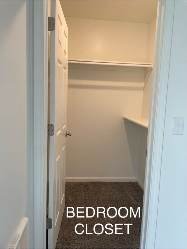 Building Photo - 2505 Delaware St