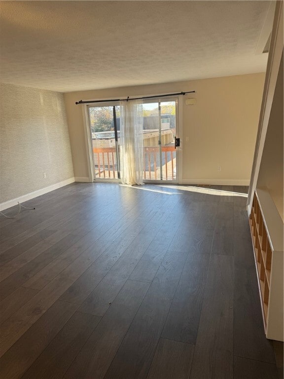 Building Photo - 77 Penn Ln