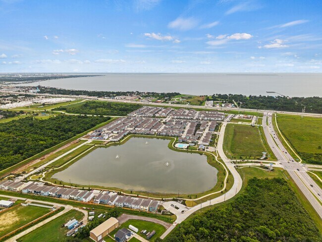 Building Photo - 602 Sandy Bay Ln