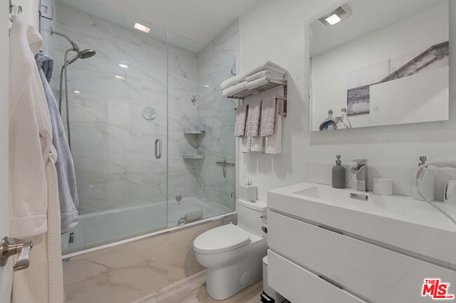 Building Photo - 8601 W Knl Dr