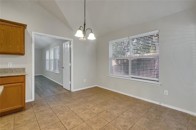 Building Photo - 608 Vanilla Ct