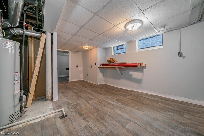 Building Photo - 17005 Mapleboro Ave