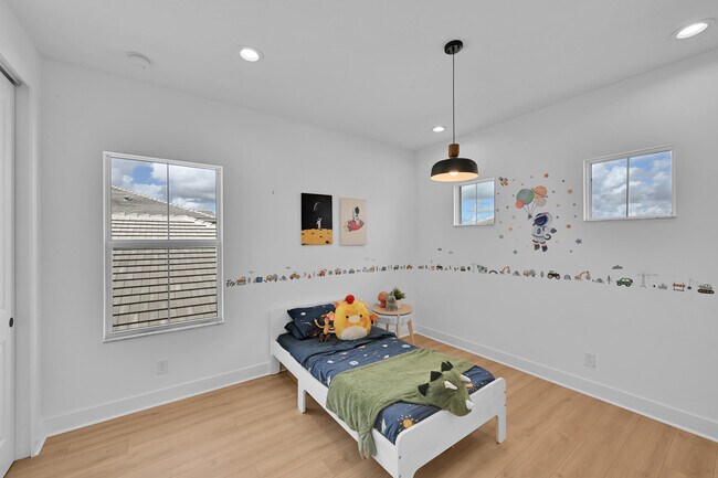 Building Photo - 12554 Nautilus Cir